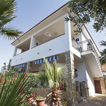 San Giorgio Timpirussi Seaside Apartment